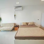 Can Ho 1 Phong Ngu Luxury Gan San Bay